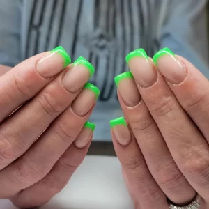 neon-nails-16